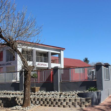 On Hill Lodge Bloemfontein Bagian luar foto